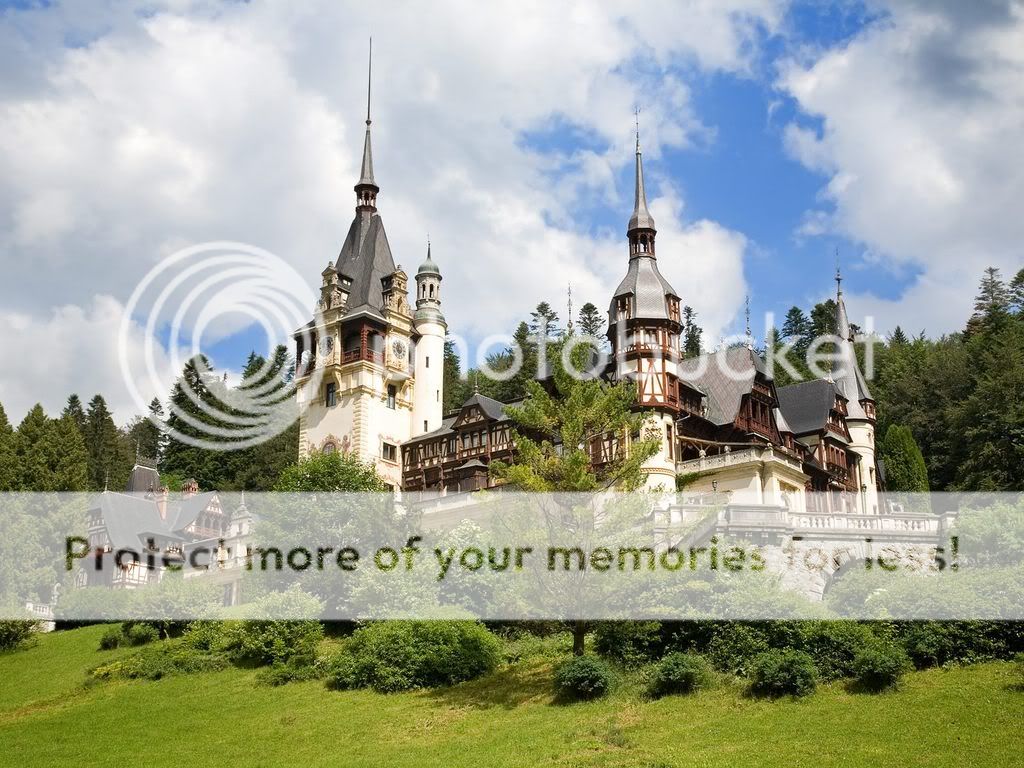 PelesCastleSinaiaRomania