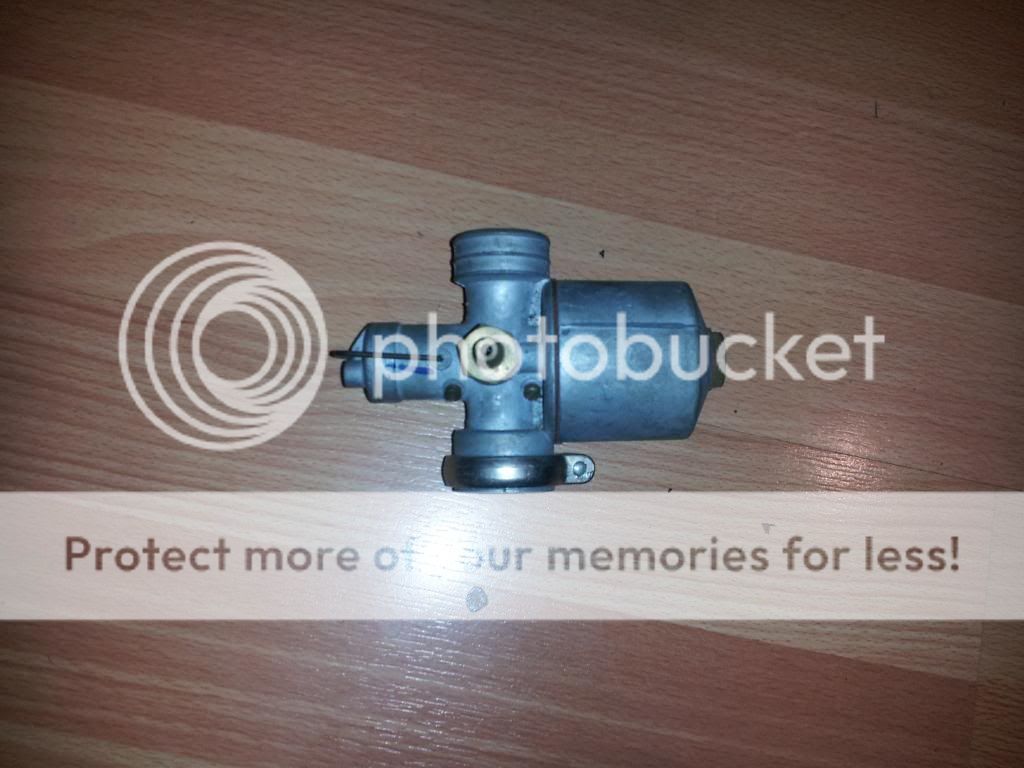 [Linked Image from i348.photobucket.com]